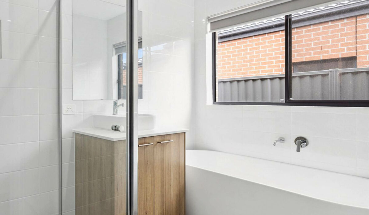 Completed Home 1_Bath